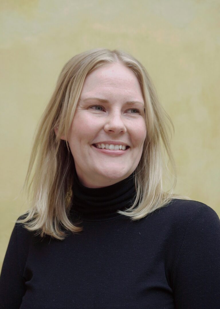 Maria Schmidt Myhlendorph (hun/hende)